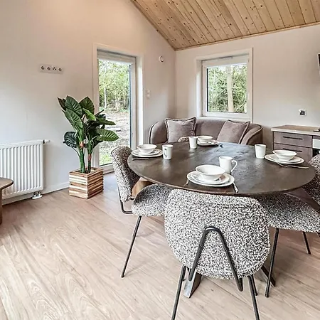 Holiday home 2 Bedroom Stunning In Oud Gastel