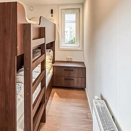 2 Bedroom Stunning In Oud Gastel